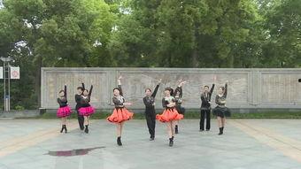 成人广场舞集体视频,共筑和谐——成人广场舞集体风采展示